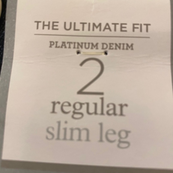 Ladies brand new Chico’s jeans - Picture 3 of 5